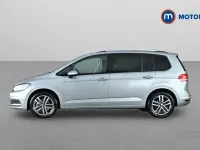 Used VW Touran Match 150 HP (110 kW) 2025 Silver MPV