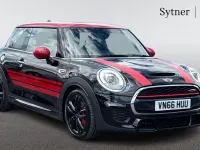 Begagnad Mini John Cooper Works Hatch 228 HK (167 kW) 2016 Svart Halvkombi