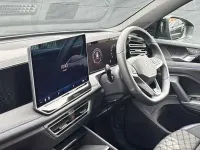 Używany VW Tiguan R-line 150 KM (110 kW) 2025 Niebieski SUV