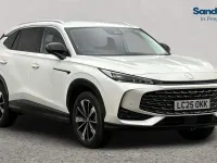 Used MG HS Trophy 170 HP (125 kW) 2024 Solid  white pearl SUV