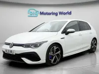 Używany VW Golf VIII R 320 KM (235 kW) 2024 Hatchback
