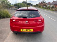 Used Alfa Romeo Giulietta Exclusive 2014 Red Hatchback
