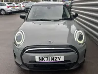 Usado Mini Cooper Classic 2021 Gris Utilitario