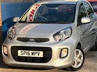 Used Kia Picanto 66 HP (48 kW) 2016 Silver Hatchback