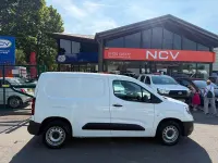 Used Vauxhall Combo 100 HP (73 kW) 2021 White MPV