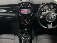 Used Mini ONE Classic 101 HP (74 kW) 2022 Green Hatchback