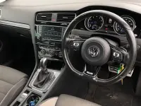 Used VW Golf VII R 300 HP (220 kW) 2016 White Estate