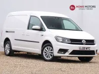 Used VW Caddy Maxi Highline 102 HP (75 kW) 2020 White MPV