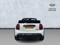 Used Mini Cooper S Sport 176 HP (129 kW) 2024 White Hatchback