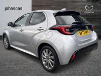 Używany Mazda 2 116 KM (85 kW) 2022 Srebrny Hatchback