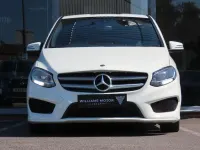 Usado Mercedes B180 AMG line 109 HP (80 kW) 2017 Branco Monovolume