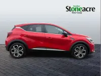 Used Renault Captur Techno 143 HP (105 kW) 2023 Red SUV