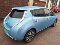 Used Nissan Leaf Tekna 80 kW (109 HP) 2015 Blue Hatchback
