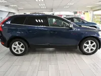 Usado Volvo XC60 SE Lux 2012 Azul SUV