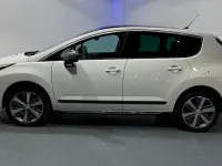 Used Peugeot 3008 Allure 2016 White Hatchback
