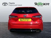 Used Toyota Corolla Sport 184 HP (135 kW) 2021 Red Estate