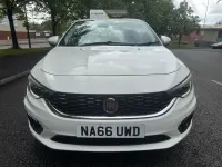 Used Fiat Tipo Lounge 120 HP (88 kW) 2016 White Hatchback