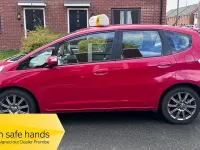 Begagnad Honda Jazz SI 2010 Röd Halvkombi