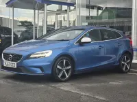 Used Volvo V40 R-Design 2017 Blue Hatchback