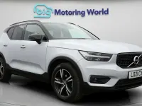 Used Volvo XC40 R-Design 163 HP (119 kW) 2021 Silver SUV