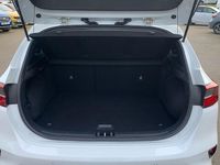Usado Kia Ceed 160 HP (117 kW) 2023 Branco Citadino