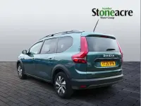 Used Dacia Jogger Expression 139 HP (102 kW) 2025 Green MPV
