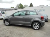 Usado VW Polo SE 85 HP (62 kW) 2010 Cinzento Citadino