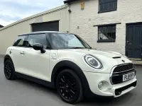 Used Mini Cooper S Classic 2019 White Hatchback