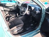 Used Hyundai i20 Advanced 100 HP (73 kW) 2025 Mangrove green Hatchback