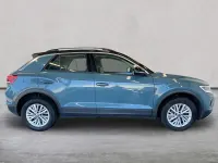 Used VW T-Roc Life 150 HP (110 kW) 2023 Blue SUV