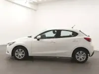 Used Mazda 2 75 HP (55 kW) 2016 White Hatchback
