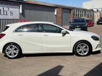 Used Mercedes A180 Executive 109 HP (80 kW) 2017 White Hatchback