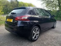 Used Peugeot 308 Allure 130 HP (95 kW) 2016 Blue Hatchback