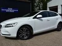 Used Volvo V40 R-Design 2019 White Hatchback