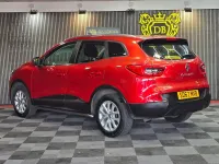 Usado Renault Kadjar Dynamique 130 HP (95 kW) 2017 Vermelho SUV