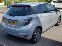 Used Toyota Yaris Trend 99 HP (72 kW) 2014 Silver Hatchback