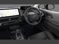 Used Toyota Prius 223 HP (164 kW) 2025 Yellow Hatchback