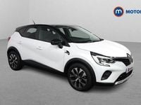 Used Renault Captur LIMITED 91 HP (66 kW) 2022 White/black SUV
