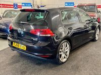 Usado VW Golf VII GT 150 HP (110 kW) 2016 Preto Citadino
