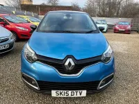 Usado Renault Captur Dynamique 90 HP (66 kW) 2015 Azul SUV