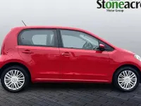 Used VW up! Move 60 HP (44 kW) 2016 Red Hatchback