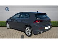 Second-hand VW Golf VIII Style 147 CP (108 kW) 2022 Gri Hatchback