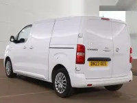 Used Vauxhall Vivaro 120 HP (88 kW) 2023 White MPV