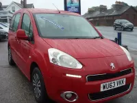 Used Peugeot TePee S 92 HP (67 kW) 2013 Red MPV