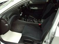 Begagnad Subaru Impreza 2007 Halvkombi