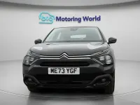 Usado Citroën C4 PureTech 100 HP (73 kW) 2024 Preto SUV