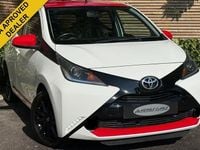Used Toyota Aygo X-play 68 HP (50 kW) 2016 White Hatchback