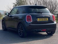Used Mini ONE Classic 2019 Midnight black Hatchback