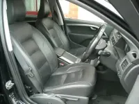 Używany Volvo V70 SE 181 KM (133 kW) 2016 Niebieski Kombi