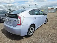 Used Toyota Prius T3 2015 Purple Hatchback